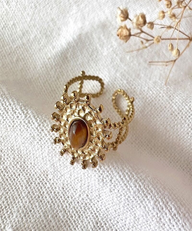 Noura Çelik Yüzük