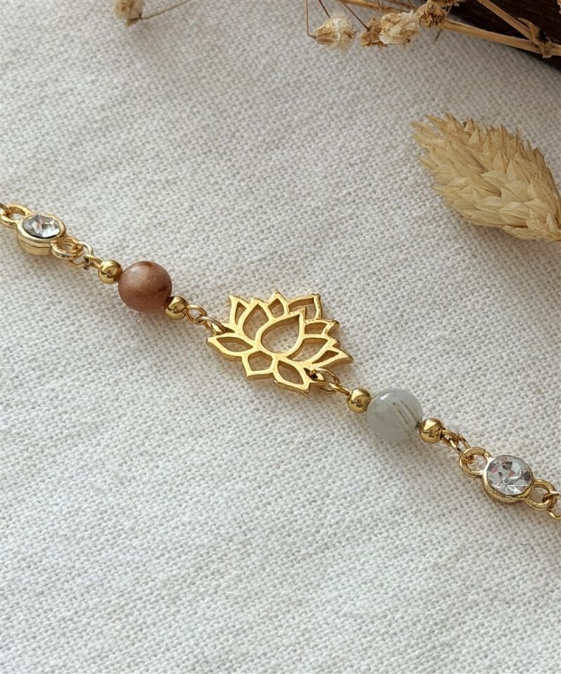 Sola Doğal Taş Bileklik