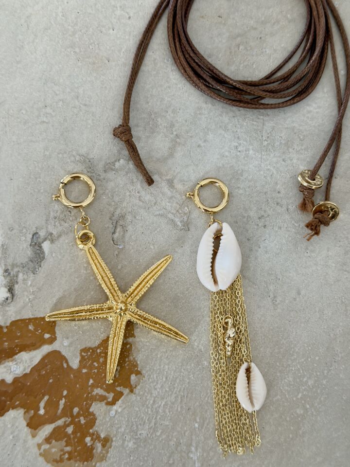 Mare Charm Detaylı İp Kolye